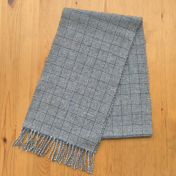 画像1: 手織りマフラー／市松織り（青） (1)