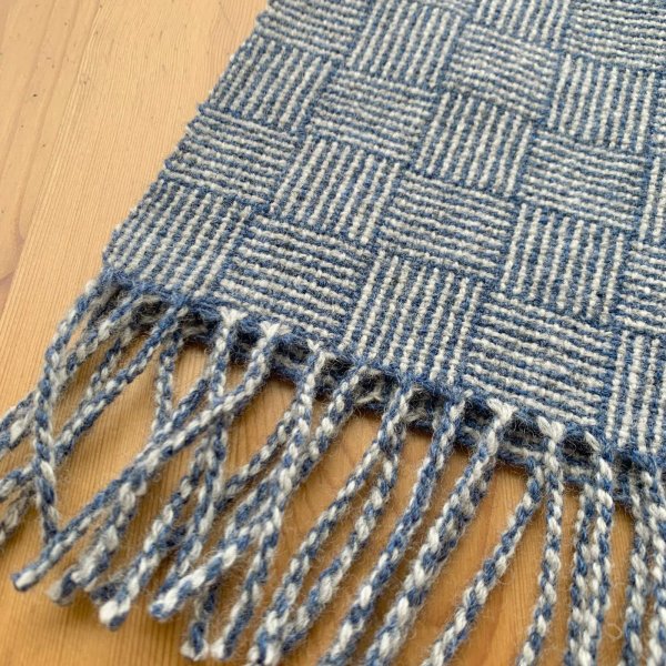 画像2: 手織りマフラー／市松織り（青） (2)