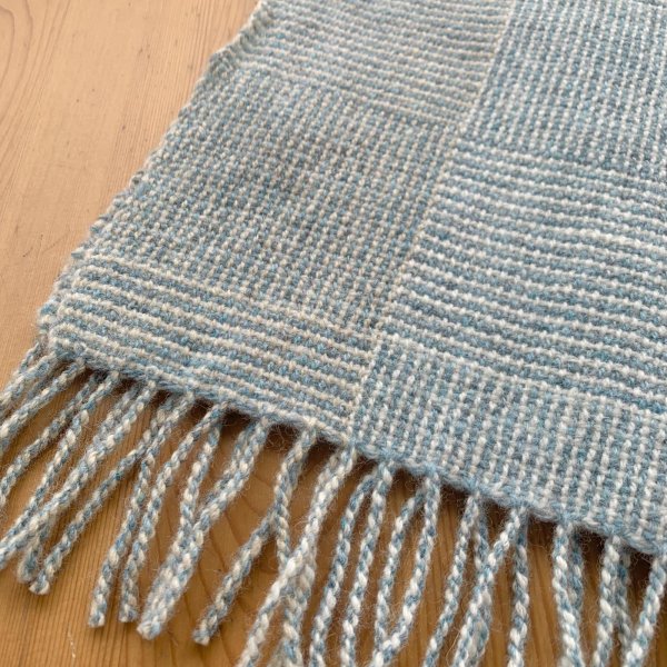 画像2: 手織りマフラー／市松織り（水色） (2)